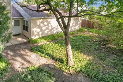 1460 Walden Circle, Aurora, IL 60506 - Photo 21