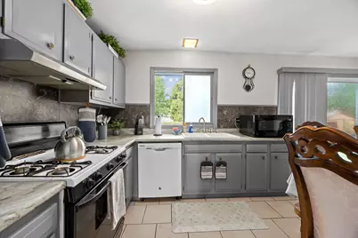 229 N Schmidt Road, Bolingbrook, IL 60440 - Photo 11