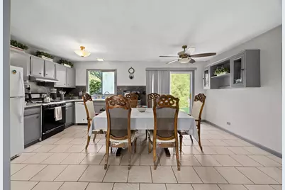 229 N Schmidt Road, Bolingbrook, IL 60440 - Photo 13