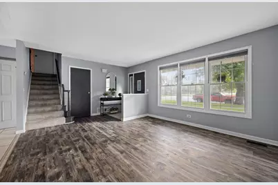 229 N Schmidt Road, Bolingbrook, IL 60440 - Photo 7