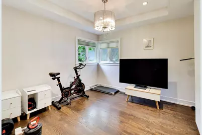 901 Park Plaine Avenue, Park Ridge, IL 60068 - Photo 11