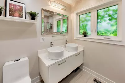 901 Park Plaine Avenue, Park Ridge, IL 60068 - Photo 9