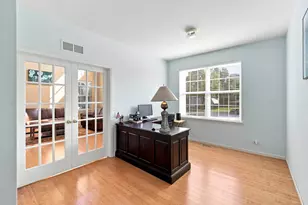 2509 Bluewater Dr, Wauconda, IL 60084 - Photo 5