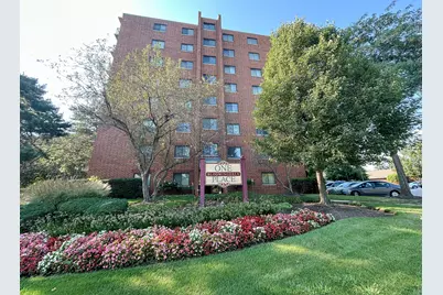 1 Bloomingdale Place #606, Bloomingdale, IL 60108 - Photo 1