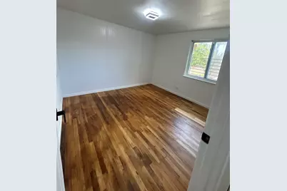 9513 S Merrion Avenue, Chicago, IL 60617 - Photo 11