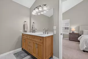 541 Pheasant Trail, Saint Charles, IL 60174 - Photo 23