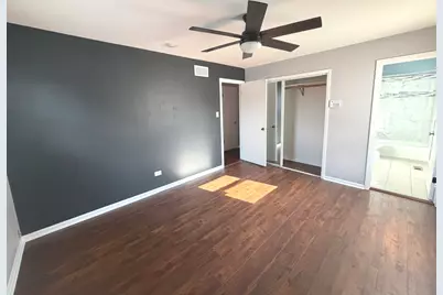 18960 Cedar Avenue, Country Club Hills, IL 60478 - Photo 11