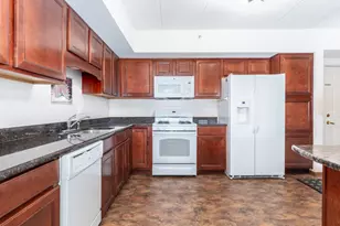 2030 St Regis Dr, Lombard, IL 60148 - Photo 13