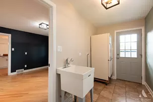 8545 Walnut Ave, Orland Park, IL 60462 - Photo 17