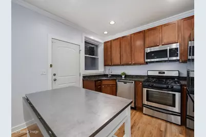 1430 N Maplewood Avenue #201, Chicago, IL 60622 - Photo 9