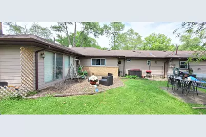 73 Blackhawk Drive, Park Forest, IL 60466 - Photo 9