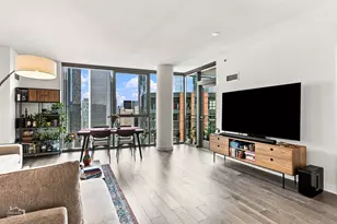 211 N Harbor Dr, Chicago, IL 60601 - Photo 5