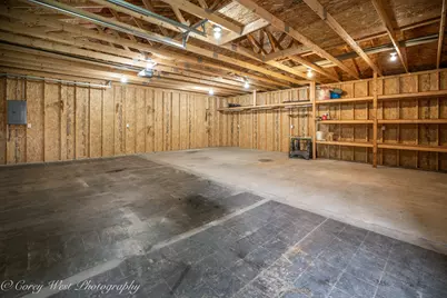 1321 Oakwood Avenue, Dekalb, IL 60115 - Photo 23