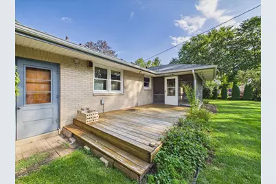 912 Chelsea Avenue, Rockford, IL 61107 - Photo 49
