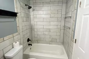 333 Regatta Point, Schaumburg, IL 60194 - Photo 13