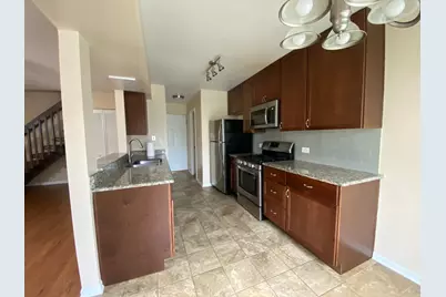 333 Regatta Point, Schaumburg, IL 60194 - Photo 5