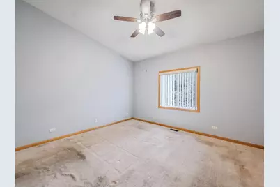 1321 Dancing Bear Lane, Elgin, IL 60120 - Photo 15