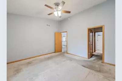 1321 Dancing Bear Lane, Elgin, IL 60120 - Photo 17