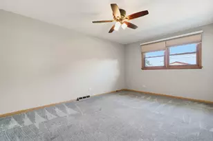 10313 S Cook Ave, Oak Lawn, IL 60453 - Photo 21
