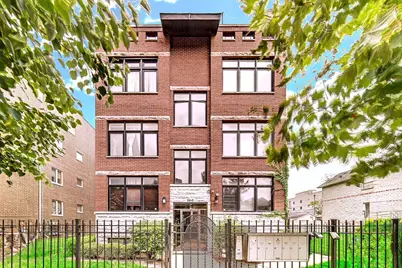 3541 S Prairie Avenue #4, Chicago, IL 60653 - Photo 1