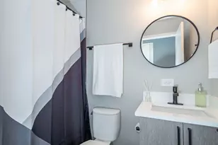 7205 S Ridgeland Ave, Chicago, IL 60649 - Photo 17
