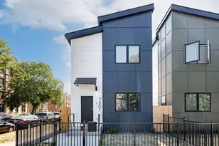 7205 S Ridgeland Ave, Chicago, IL 60649 - Photo 1