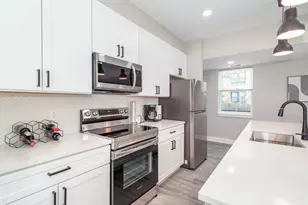 7205 S Ridgeland Ave, Chicago, IL 60649 - Photo 7
