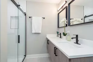 7205 S Ridgeland Ave, Chicago, IL 60649 - Photo 15
