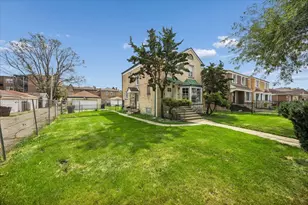 9117 S Justine St, Chicago, IL 60620 - Photo 3