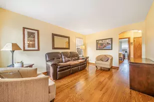 6739 S Kedvale Ave, Chicago, IL 60629 - Photo 3