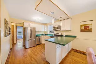 6739 S Kedvale Ave, Chicago, IL 60629 - Photo 7