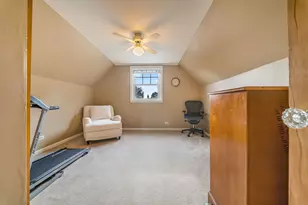 6739 S Kedvale Ave, Chicago, IL 60629 - Photo 15