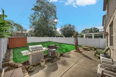 8815 S Talman Avenue, Evergreen Park, IL 60805 - Photo 25