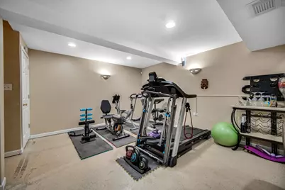 8815 S Talman Avenue, Evergreen Park, IL 60805 - Photo 27