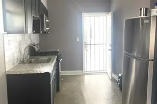 6 W 111th Pl, Chicago, IL 60628 - Photo 3