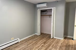 1727 W North Shore Ave, Chicago, IL 60626 - Photo 9
