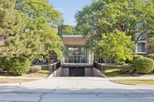 1150 E Jackson St, Lombard, IL 60148 - Photo 3