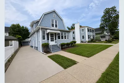 506 Barrett Street, Elgin, IL 60120 - Photo 1