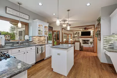 3912 Royal and Ancient Drive, Saint Charles, IL 60174 - Photo 7