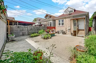 3511 W 58th Pl, Chicago, IL 60629 - Photo 13