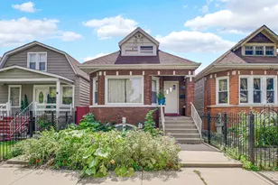 3511 W 58th Pl, Chicago, IL 60629 - Photo 1
