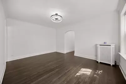 6318 N Artesian Avenue #203, Chicago, IL 60659 - Photo 7
