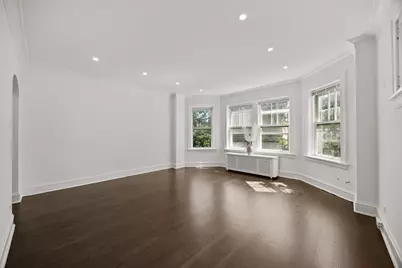 6318 N Artesian Avenue #203, Chicago, IL 60659 - Photo 3