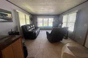 3421 W 117th St, Merrionette Park, IL 60803 - Photo 5