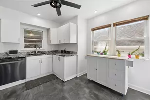802 Vine St, Lockport, IL 60441 - Photo 7