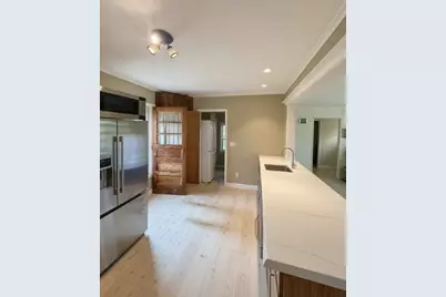 4412 Yackley Avenue, Lisle, IL 60532 - Photo 5