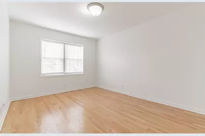 2914 W Berwyn Street #2, Chicago, IL 60625 - Photo 9