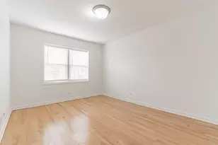 2914 W Berwyn St, Chicago, IL 60625 - Photo 9