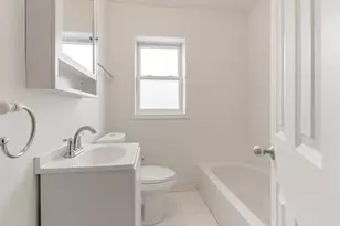 2914 W Berwyn St, Chicago, IL 60625 - Photo 11