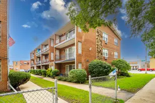 6255 S Mason St, Chicago, IL 60638 - Photo 1